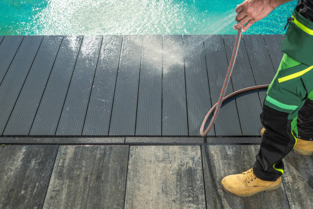 Best Garage Pressure Washing  in Tlassee, AL